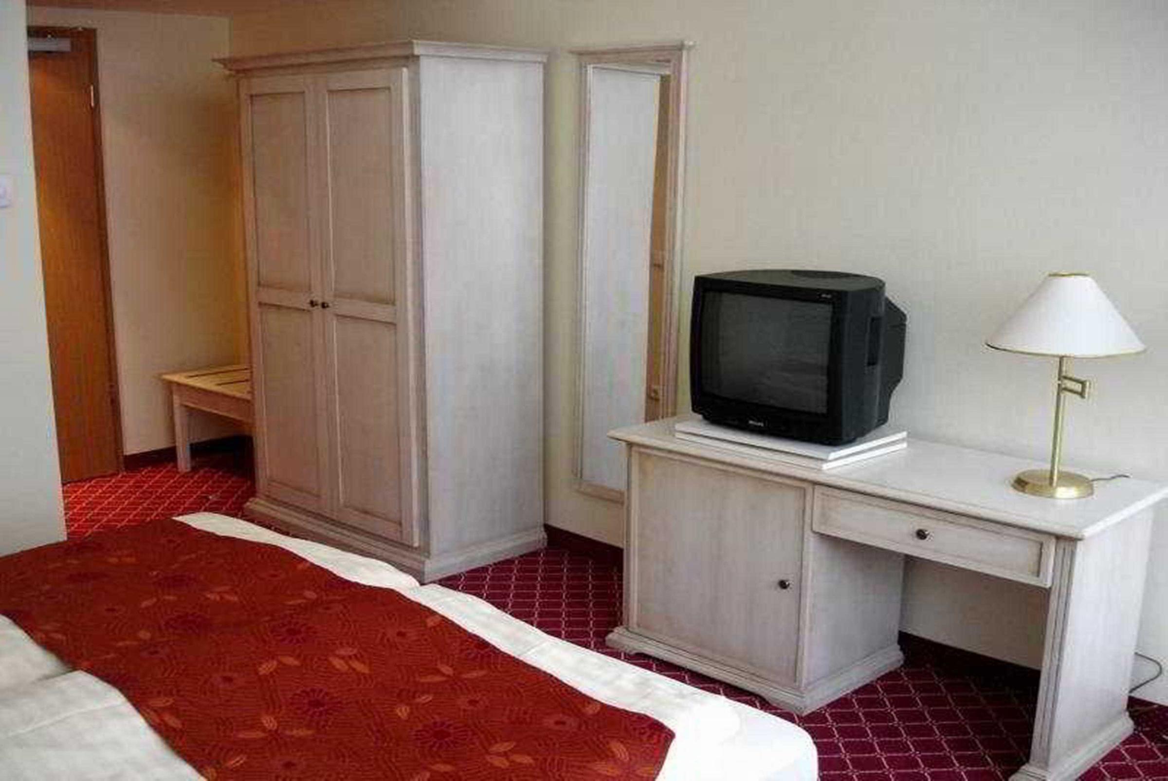 Hotel Chateau Kurfuerstendamm Berlin Room photo
